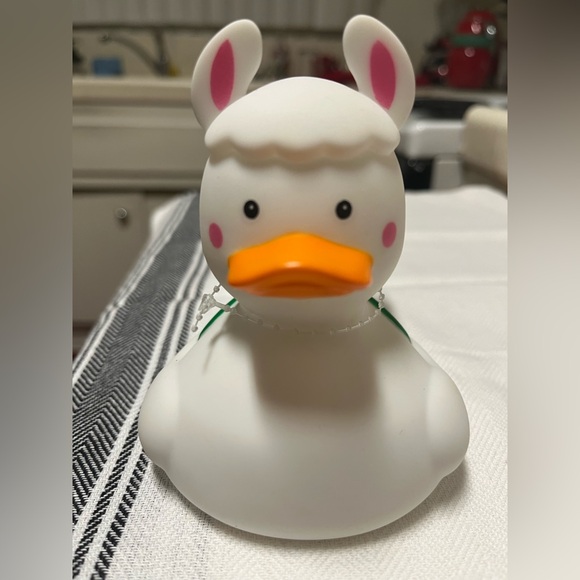 Michaels Other - Duck “Llama “ NWT rubber toy